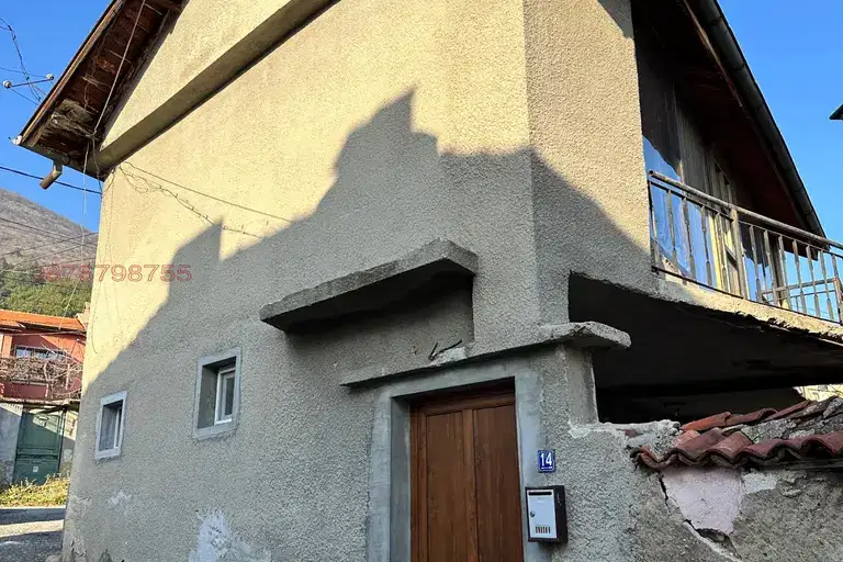 House in Sliven, Komluka