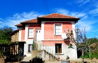 Къща в Монтана, Кошарник