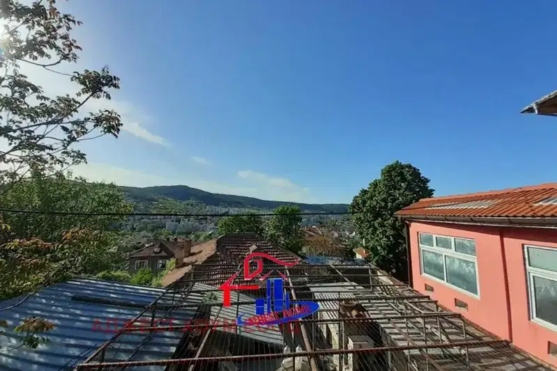 Къща в Шумен, Куршун чешма