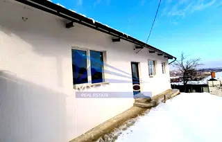 Къща в Шумен, Куршун чешма