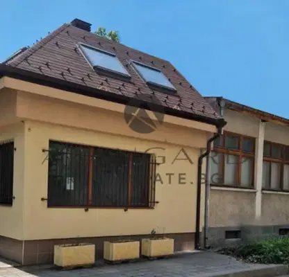 Photo 2 — House in Plovdiv, Kyrshiyaka