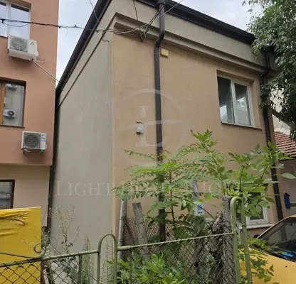 Снимка 4 — Къща в Пловдив, Кючук Париж