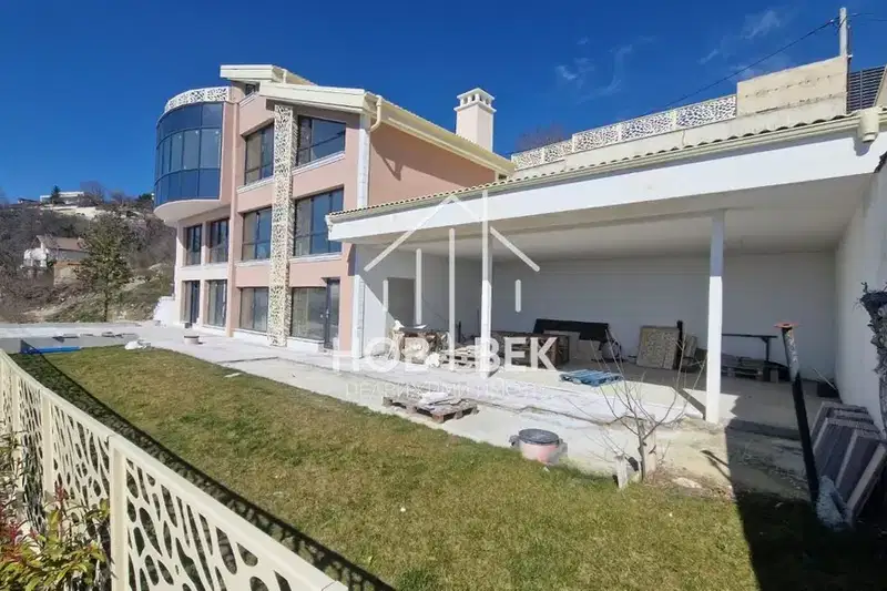 Къща във Варна, м-т Акчелар