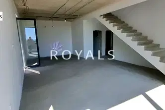 Къща във Варна, м-т Ален мак