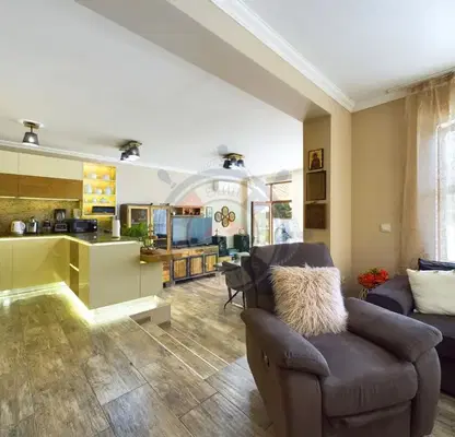 Photo 4 — House in Varna, Alen Mak