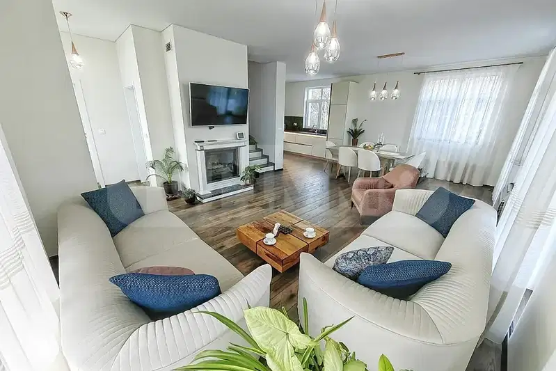 House in Varna, Alen Mak