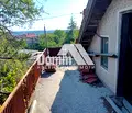 Снимка 4 — Къща във Варна, м-т Боровец - юг