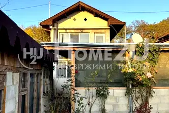 Къща във Варна, м-т Боровец - юг