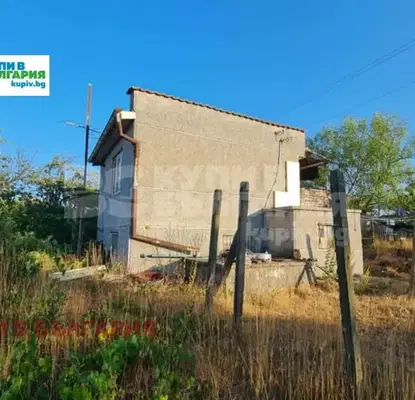 Снимка 4 — Къща във Варна, м-т Боровец - юг