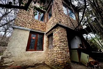 Къща във Варна, м-т Боровец - юг