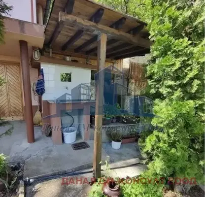 Photo 3 — House in Shumen, Chashka