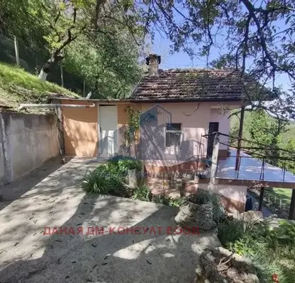 Photo 5 — House in Shumen, Chashka