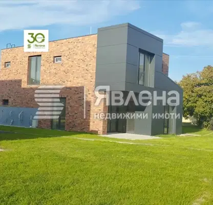 Снимка 2 — Къща във Варна, м-т Долна Трака