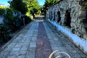 Къща във Варна, м-т Долна Трака