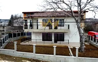 Къща във Варна, м-т Горна Трака