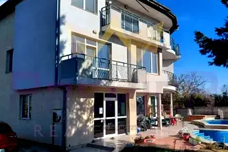 Къща във Варна, м-т Горна Трака