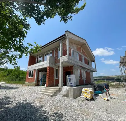 Photo 2 — House in Veliko Tyrnovo, Kozludja