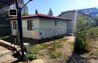 Къща във Варна, м-т Пчелина
