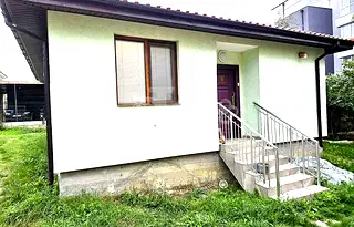 Къща във Варна, м-т Пчелина