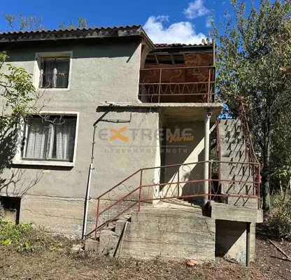 Снимка 5 — Къща във Варна, м-т Перчемлията