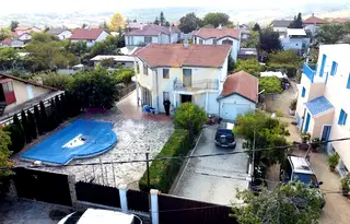 Къща във Варна, м-т Ракитника