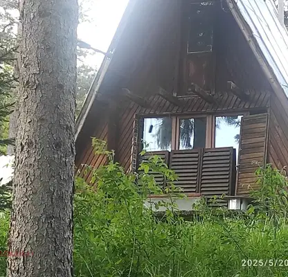 Снимка 2 — Къща в София, м-т Щъркелово гнездо