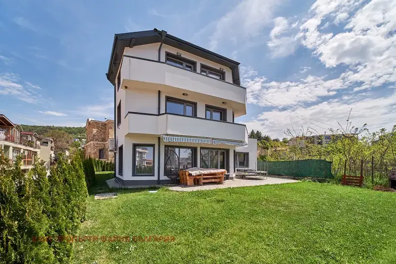 House in Varna, Sotira