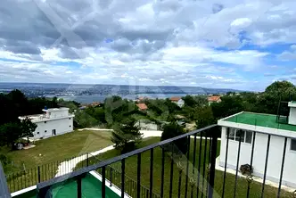 Къща във Варна, м-т Зеленика
