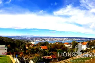 Къща във Варна, м-т Зеленика