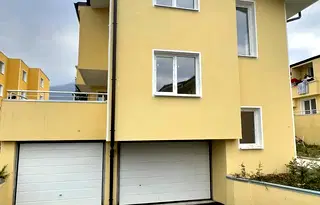 Къща в София, Манастирски ливади