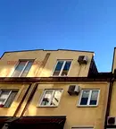 Къща в София, Манастирски ливади