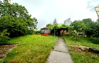 Къща в София, Манастирски ливади
