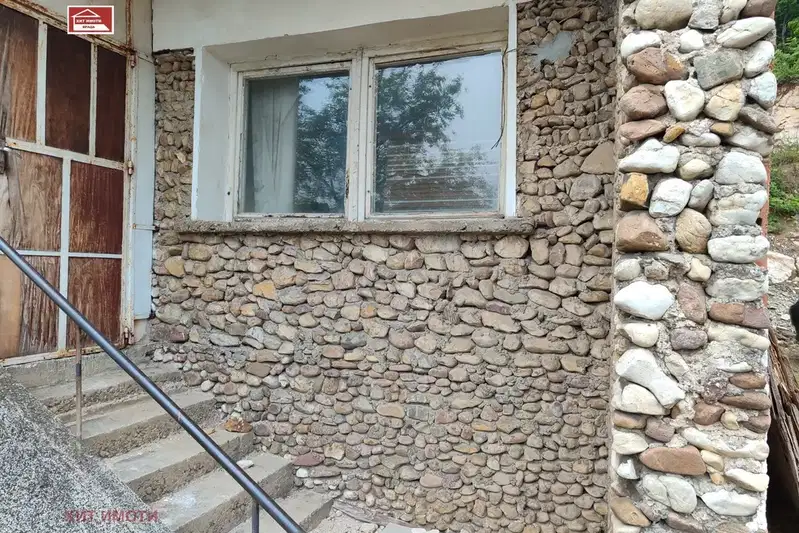 Къща във Враца, Медковец
