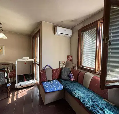 Photo 4 — House in Plovdiv, Mladejki Hylm