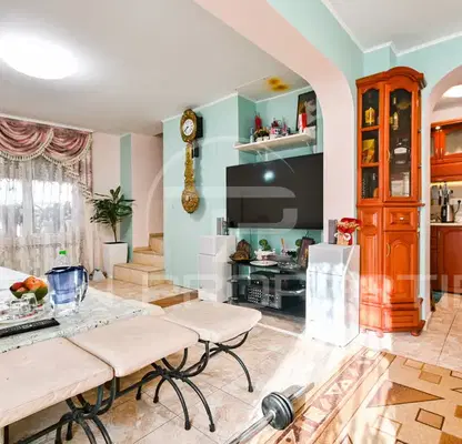 Photo 3 — House in Sofiya, Nadejda 2