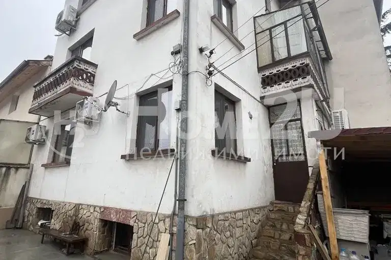 House in Sofiya, Orlandovci