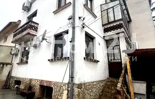 Къща в София, Орландовци