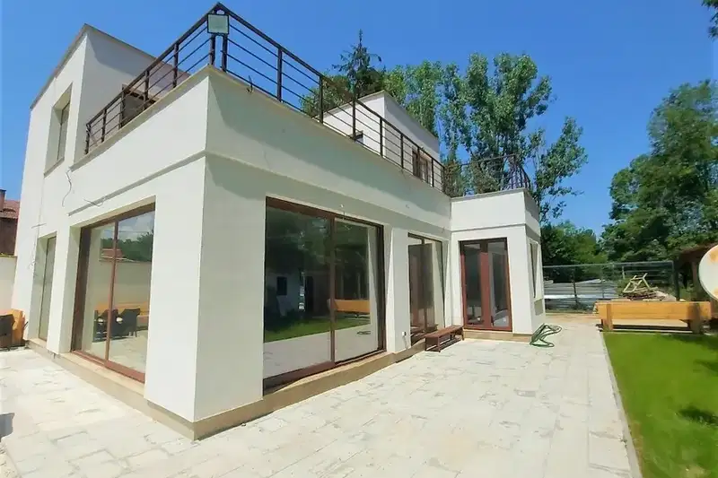 House in Sofiya, Orlandovci