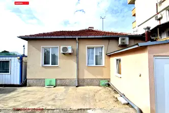 Къща в София, Орландовци