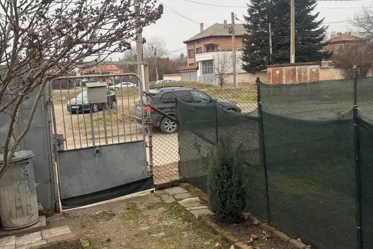 House in Sofia, Orlandovci