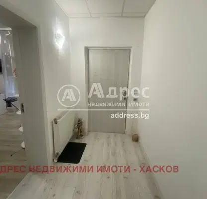 Снимка 4 — Къща в Хасково, Овчарски