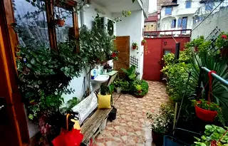Къща в Бургас, Победа