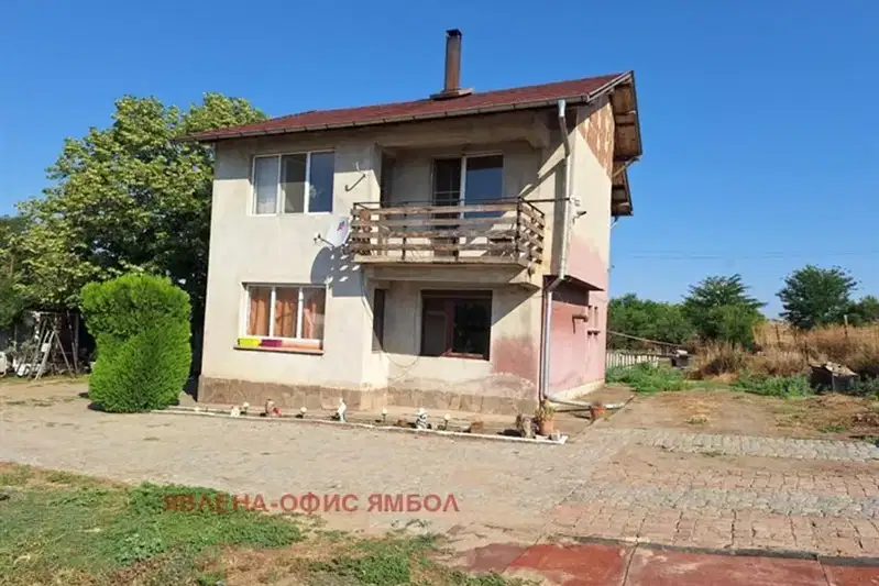 House in Yambol, Promishlena Zona