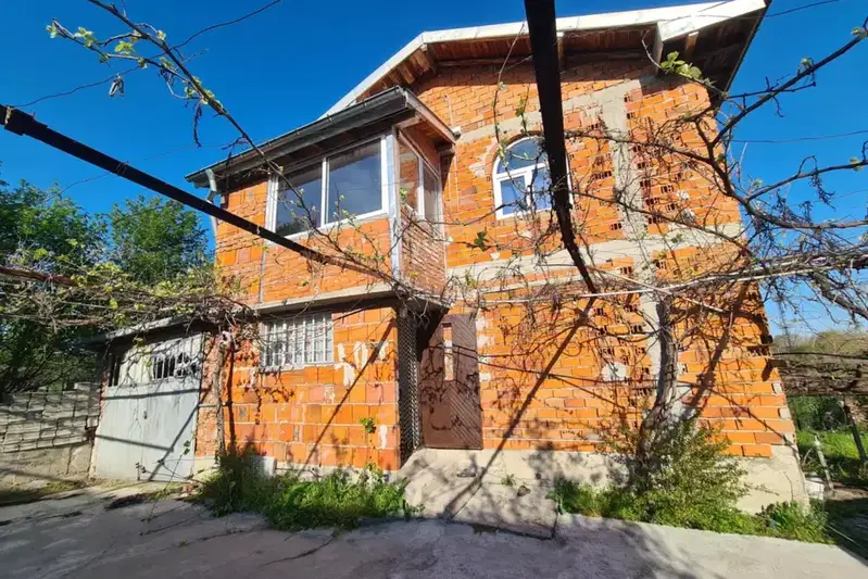 House in Haskovo, Promishlena Zona - Iztok