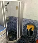 Къща в Раз, Промишлена зона - Запад