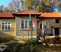 Снимка 2 — Къща в Раз, Промишлена зона - Запад