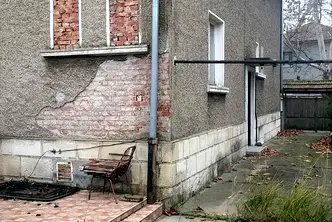 Къща в Русе, Родина 1