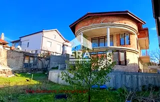 Къща в Бургас, Рудник