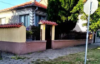 Къща в Сливен, Руски