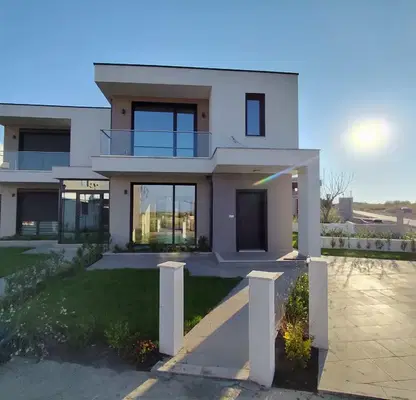 Photo 2 — House in Burgas, Sarafovo